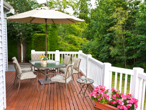 How Often Should You Power Wash Your Deck or Patio in Maryland’s Climate?