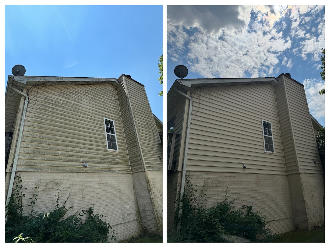 Beautiful Exterior House Washing located in Upper Marlboro, Maryland 